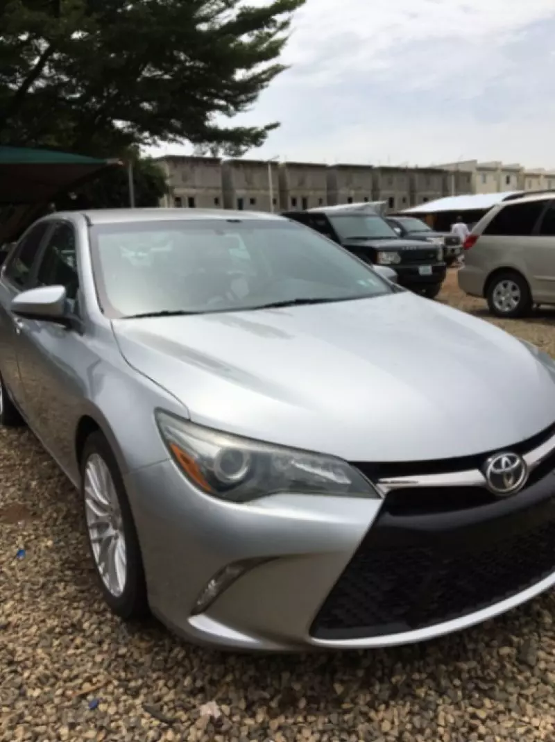 Toyota Camry   - 2015