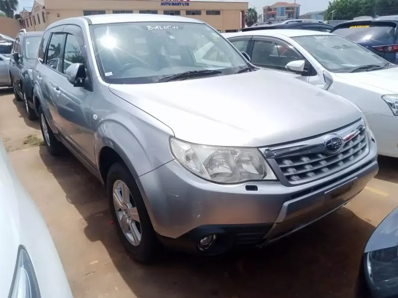 Subaru Forester   - 2012