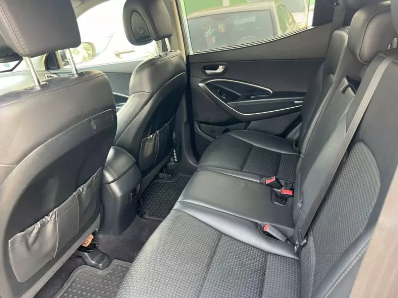 Hyundai Santa FE   - 2014