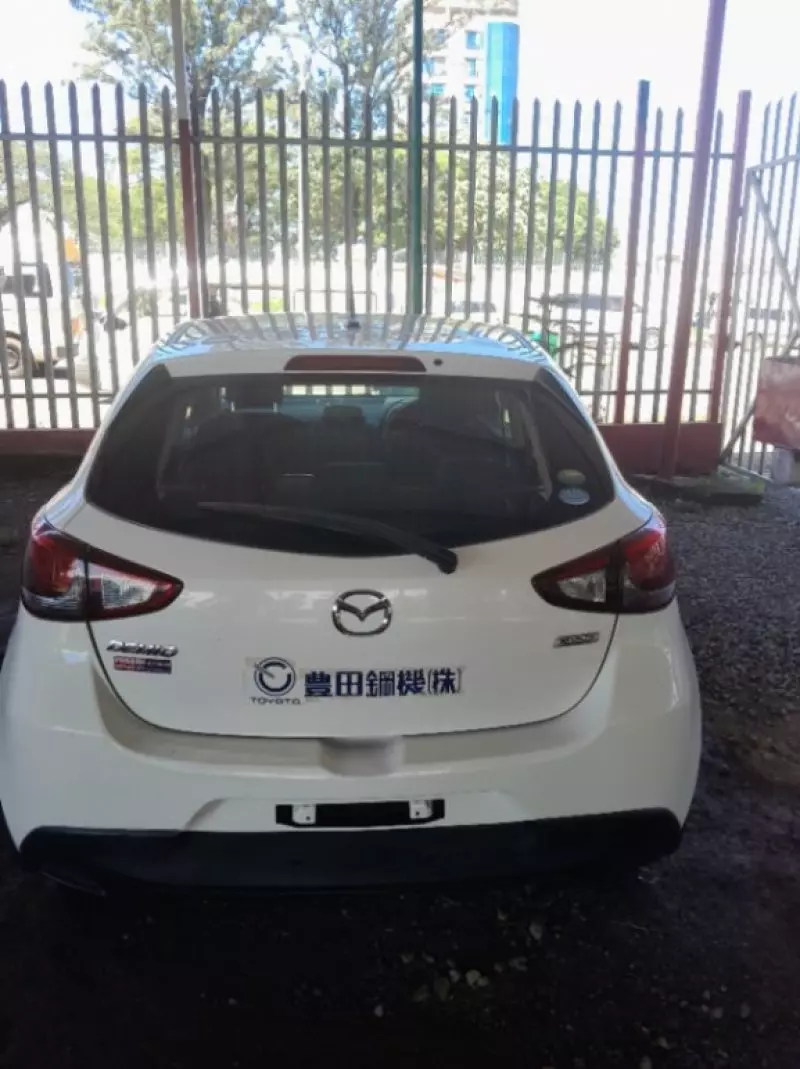Mazda Demio    - 2016