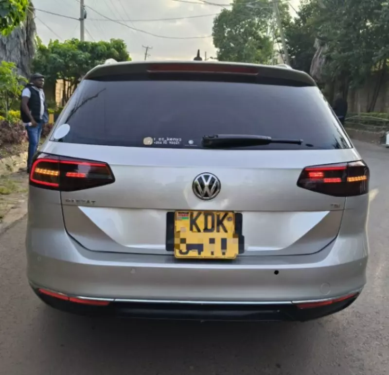 Volkswagen Passat Variant   - 2015