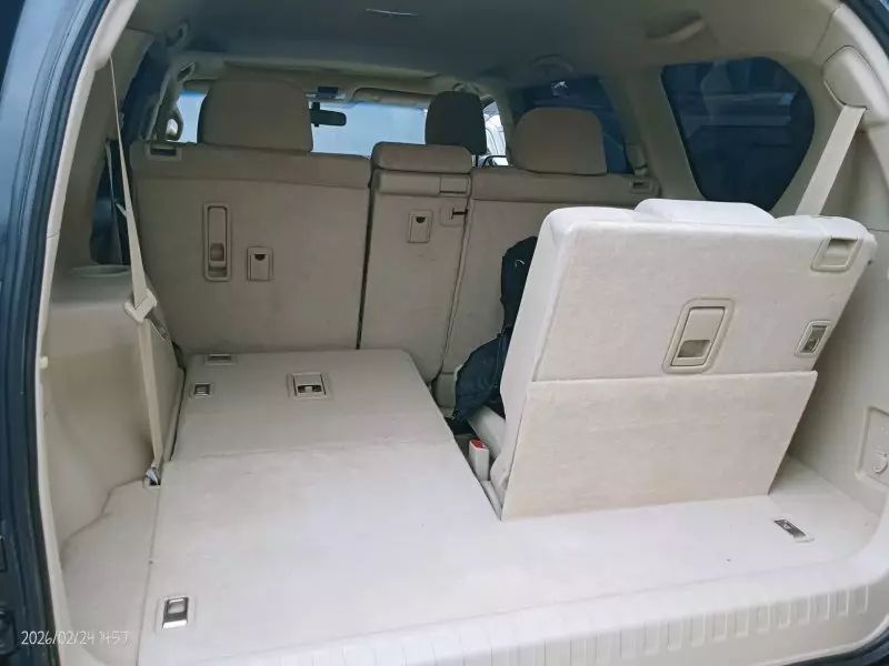 Toyota Landcruiser Prado   - 2016