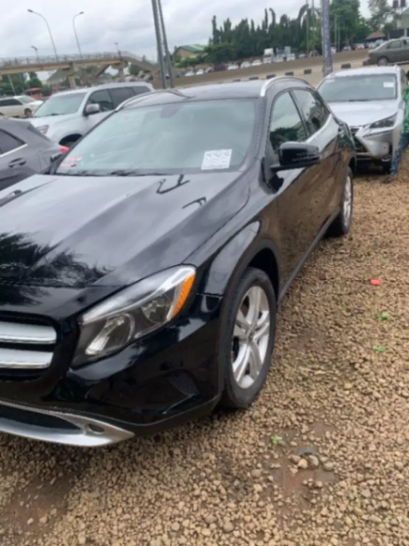 Mercedes-Benz 250   - 2014