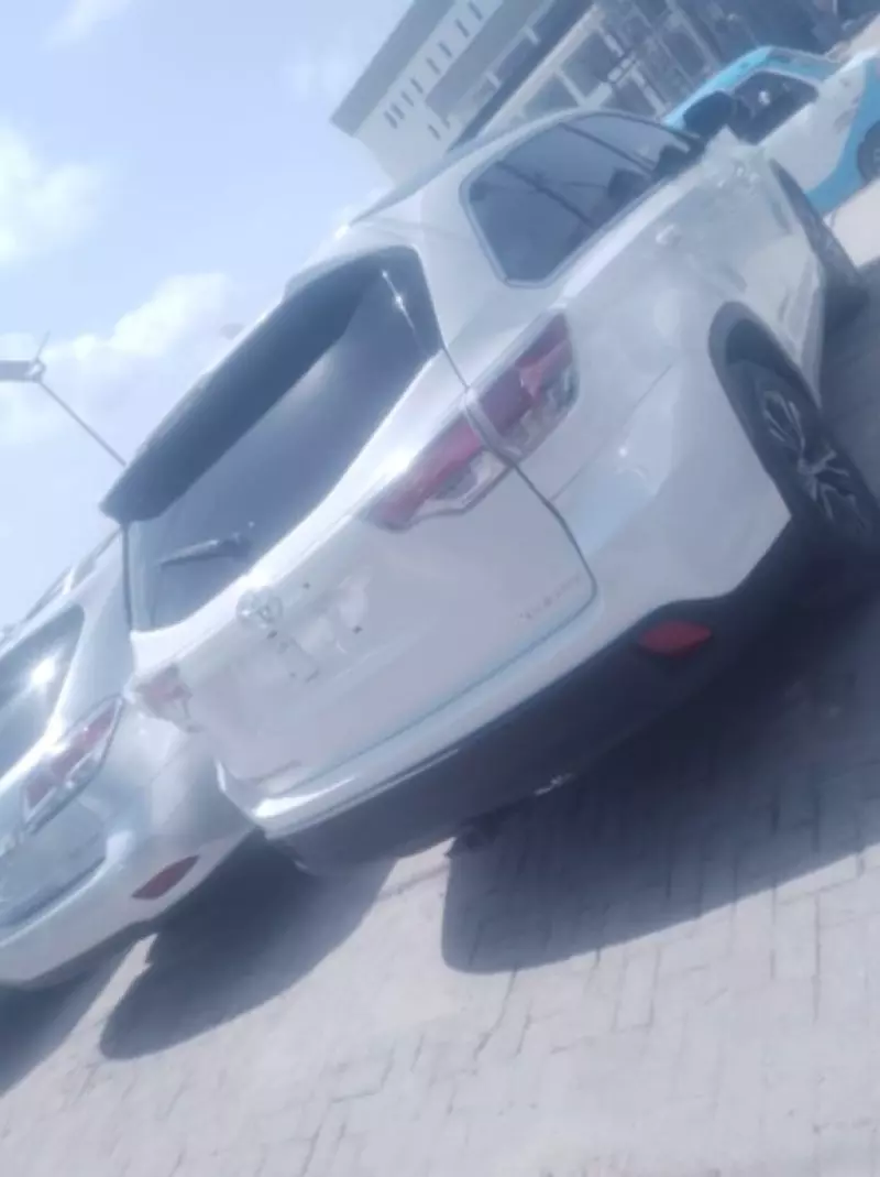 Toyota Highlander - 2016