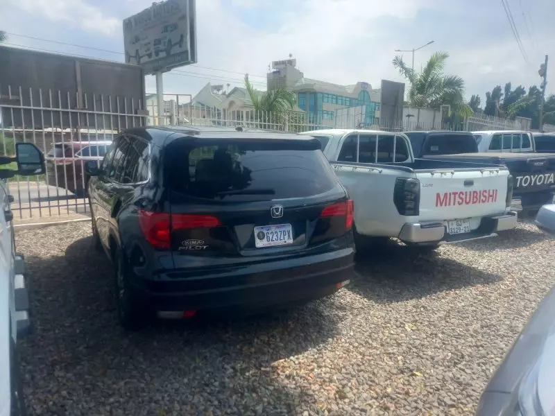 Honda Pilot   - 2016