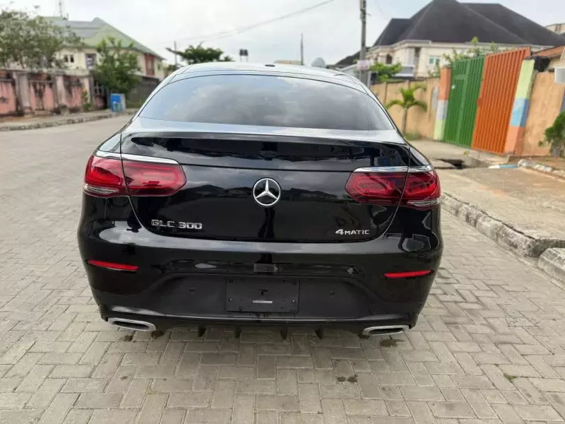Mercedes-Benz GLC 300