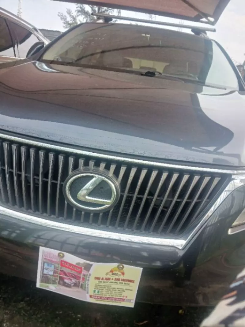 Toyota Lexus RX 350h   - 2011
