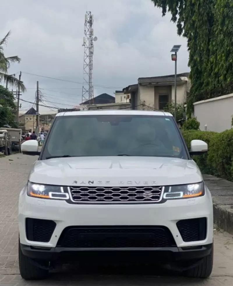 Land Rover Range Rover Sport   - 2015