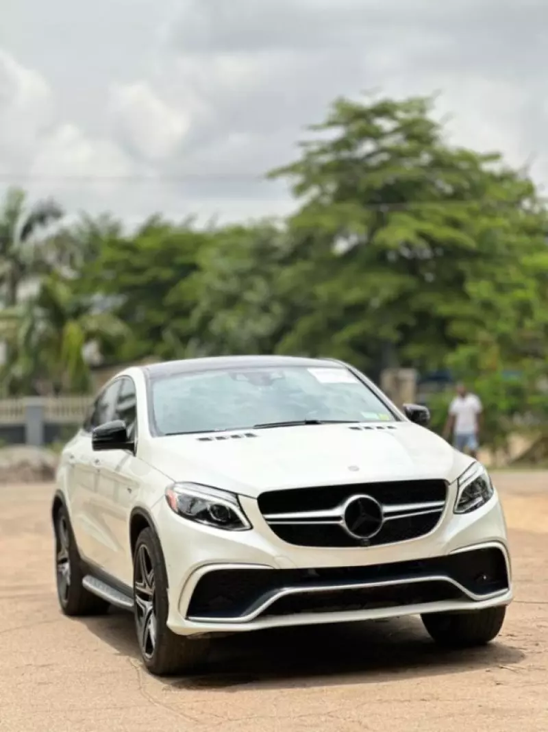 Mercedes-Benz GLE 43 AMG   - 2018