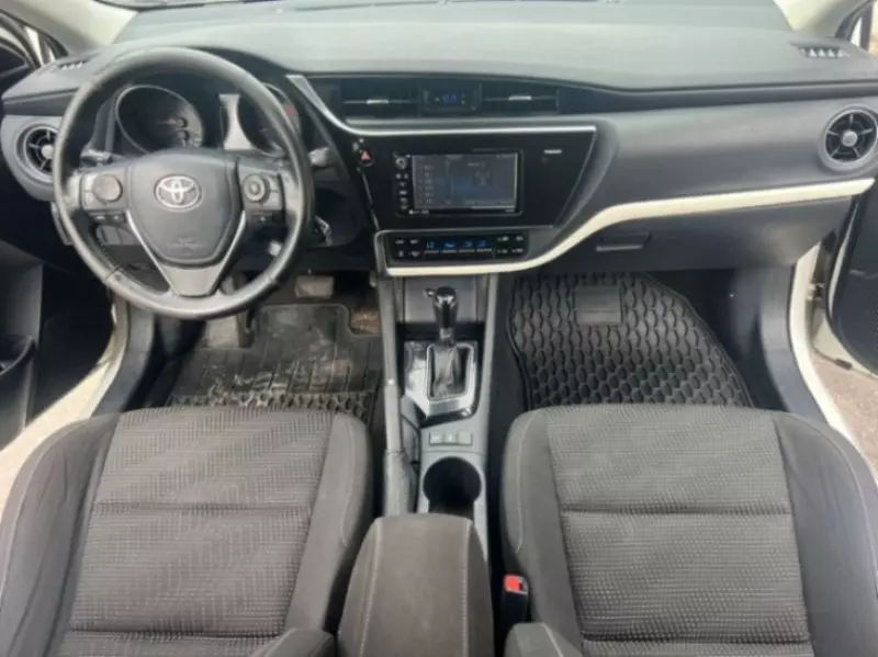 Toyota Corolla   - 2018