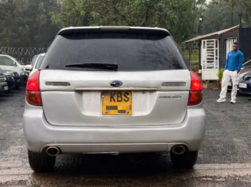 Subaru Legacy   - 2007