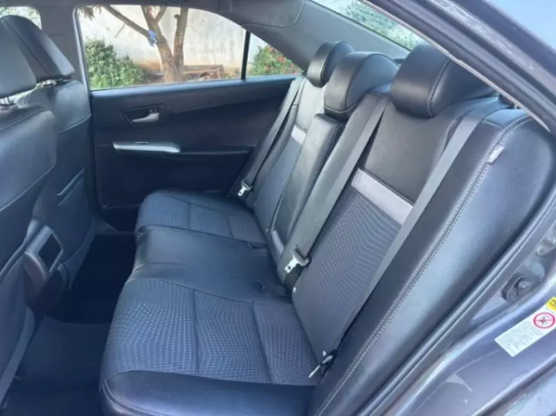 Toyota Camry   - 2014