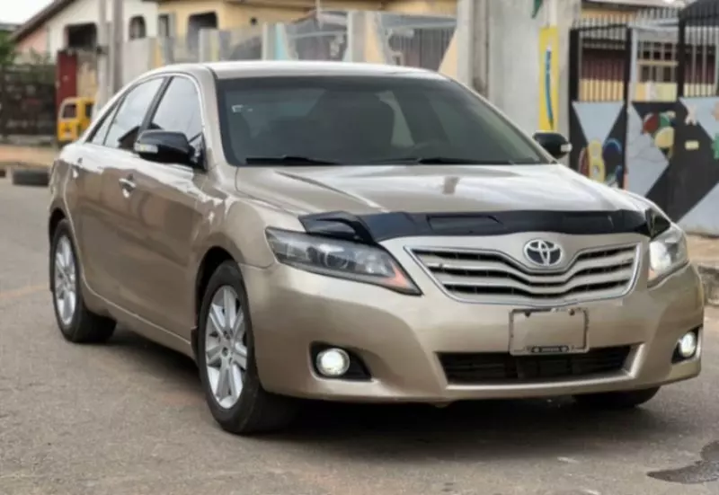 Toyota Camry   - 2007