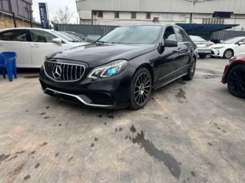 Mercedes-Benz E 350   - 2010