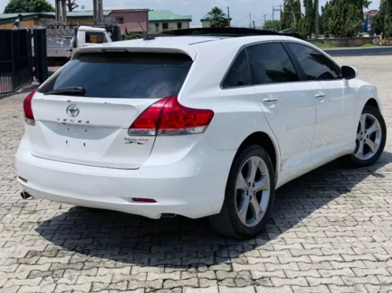 Toyota Venza   - 2009