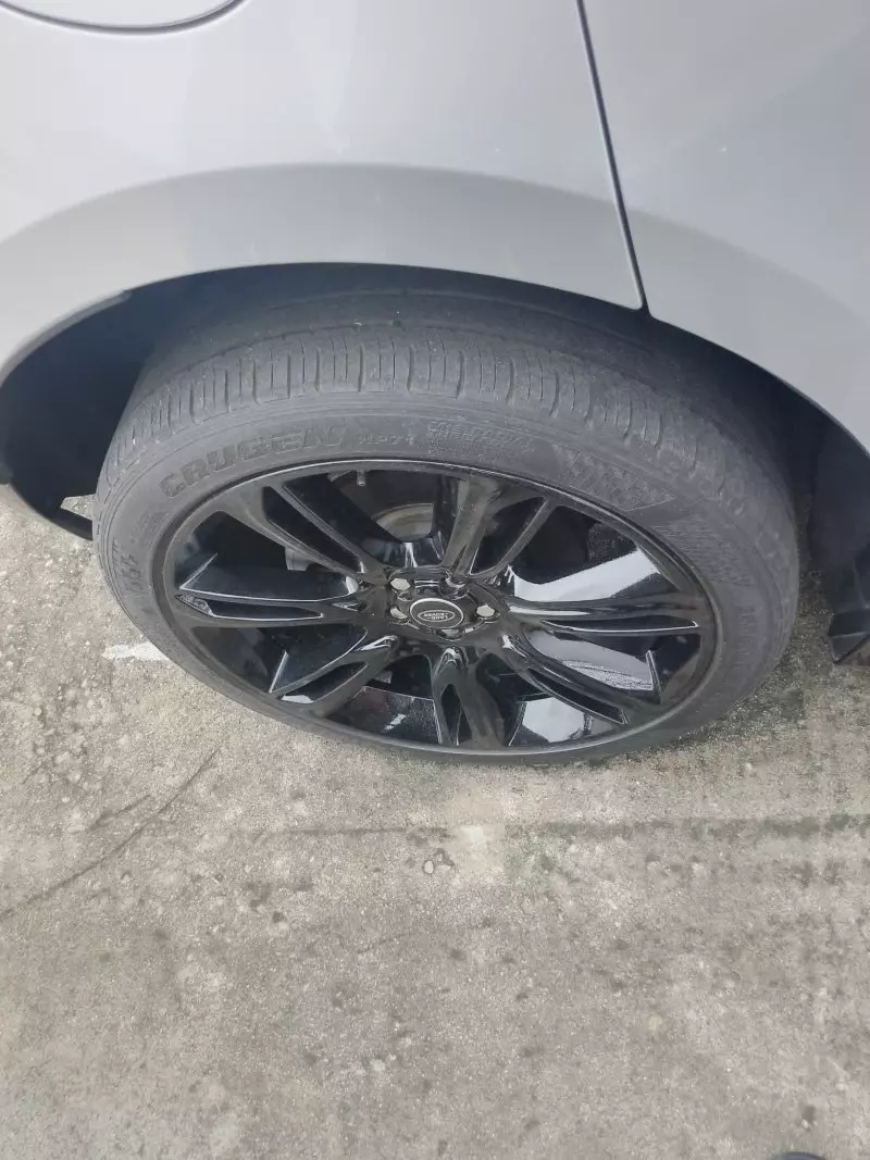 Land Rover Range Rover Velar   - 2018