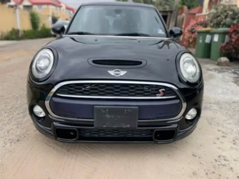 MINI Cooper   - 2017