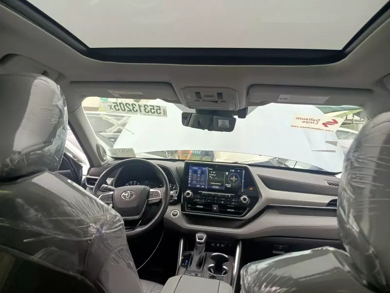 Toyota Highlander - 2021