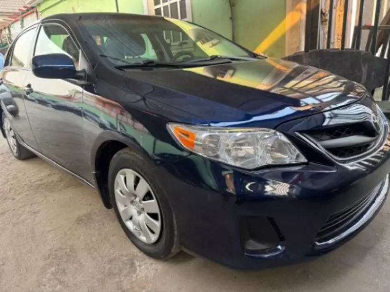 Toyota Corolla   - 2011