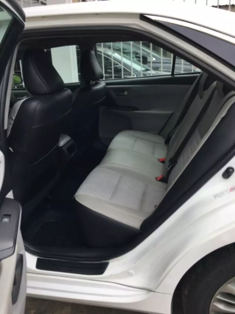 Toyota Camry   - 2018