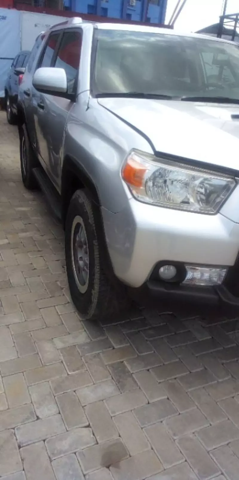 Toyota 4-Runner   - 2013