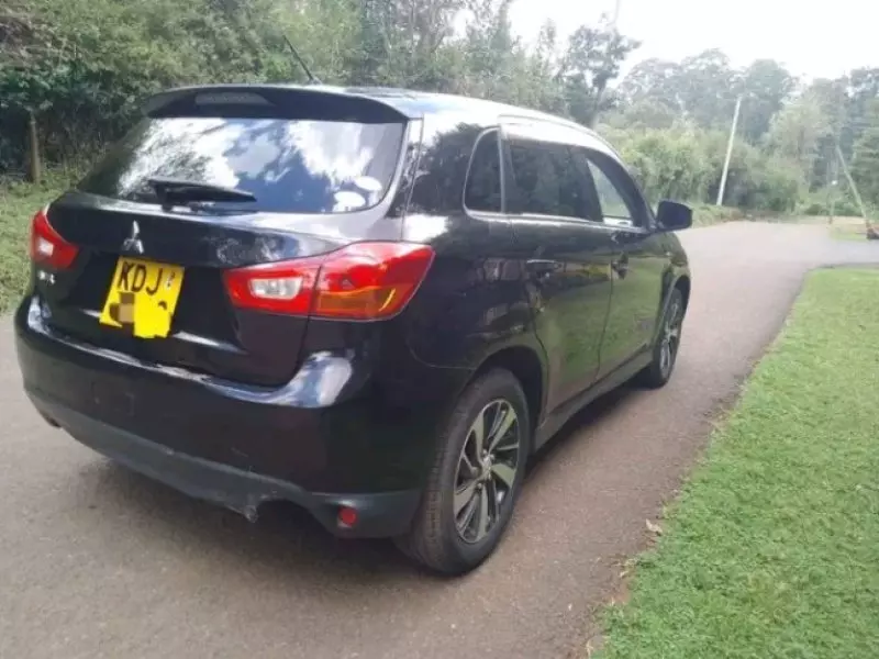 Mitsubishi RVR   - 2015