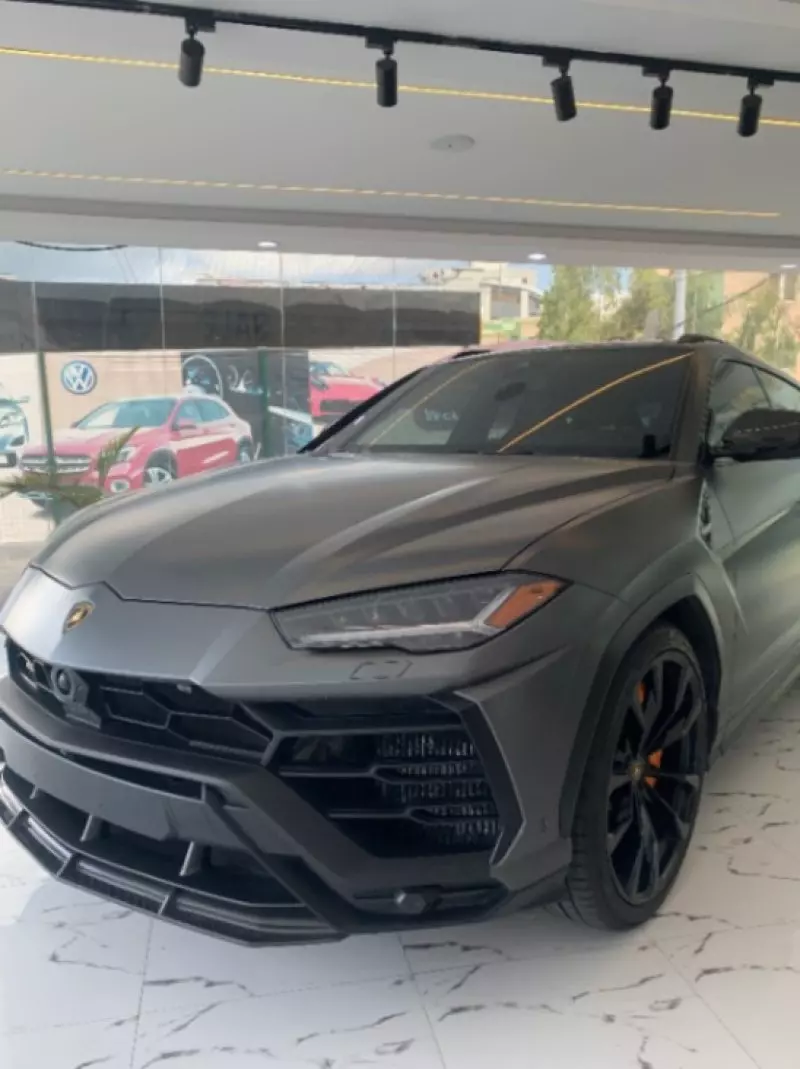Lamborghini Urus   - 2019