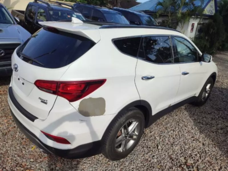 Hyundai Santa Fe Sport   - 2017