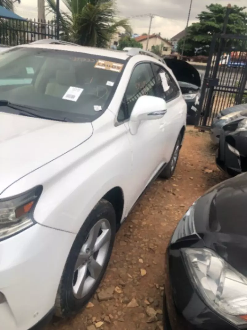 Lexus RX   - 2015