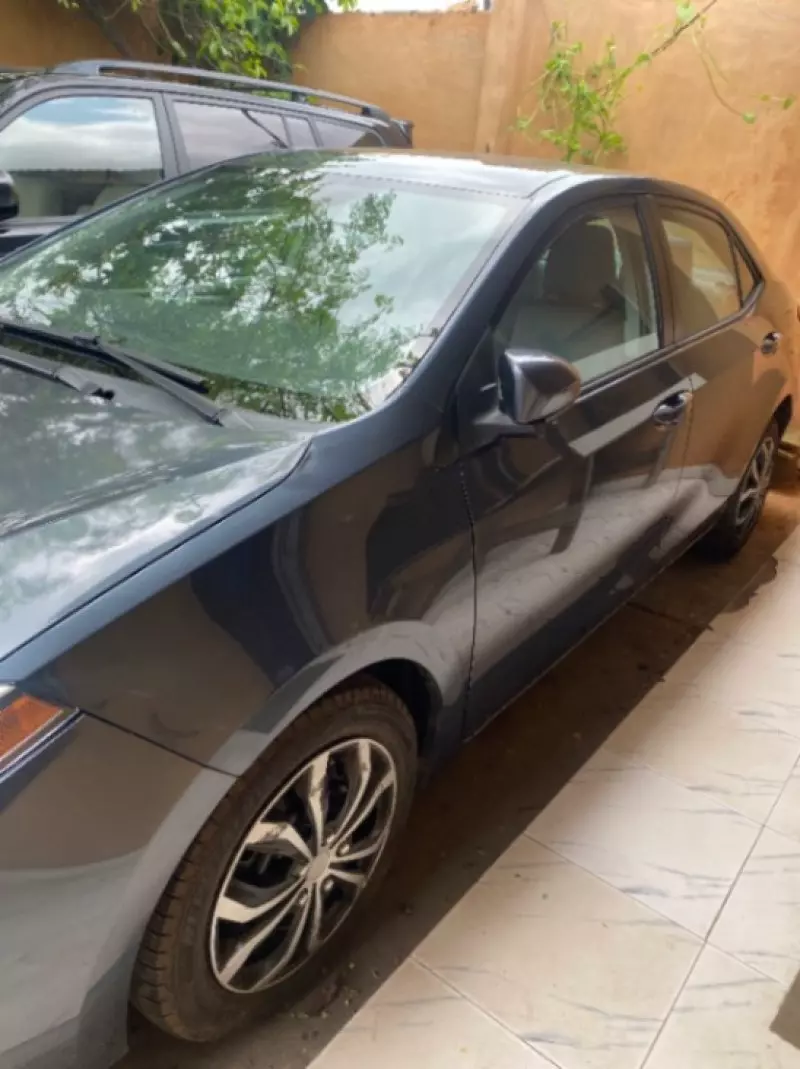 Toyota Corolla   - 2013