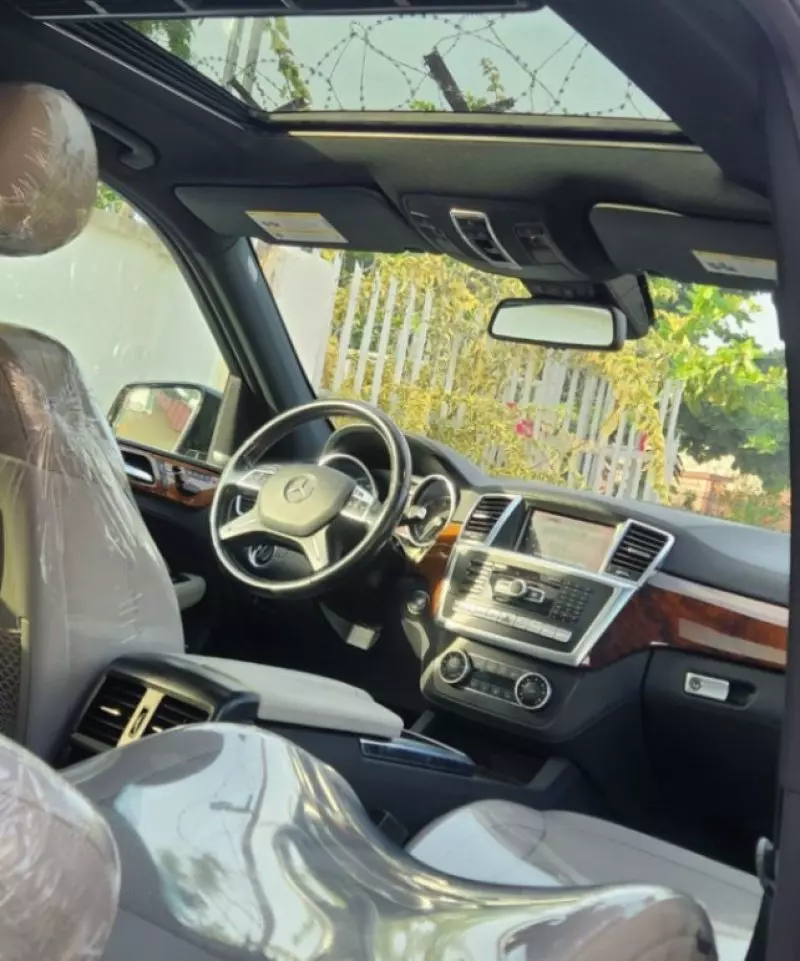 Mercedes-Benz ML-Class   - 2015