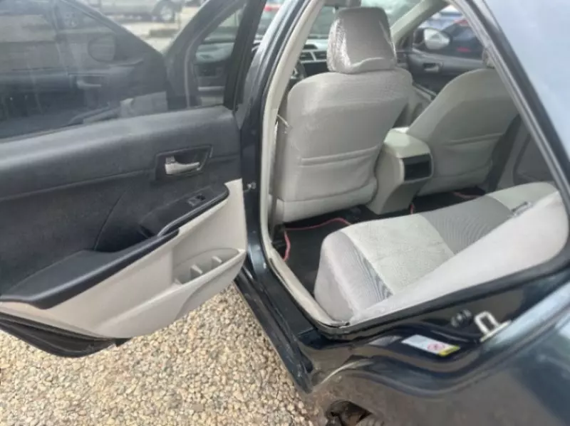 Toyota camry   - 2013