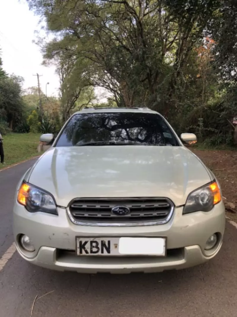 Subaru Outback   - 2003