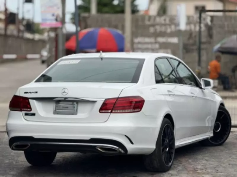 Mercedes-Benz E 350   - 2014