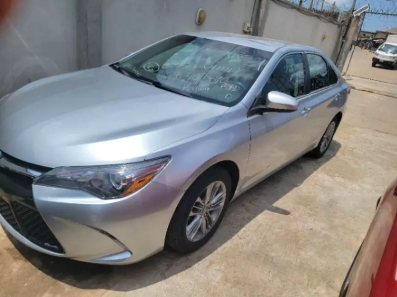 Toyota Camry   - 2017