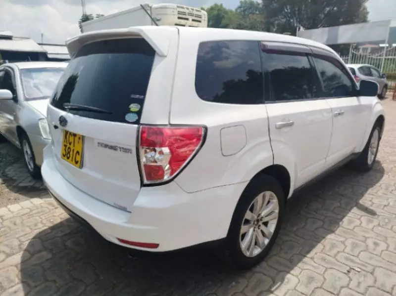 Subaru Forester   - 2012