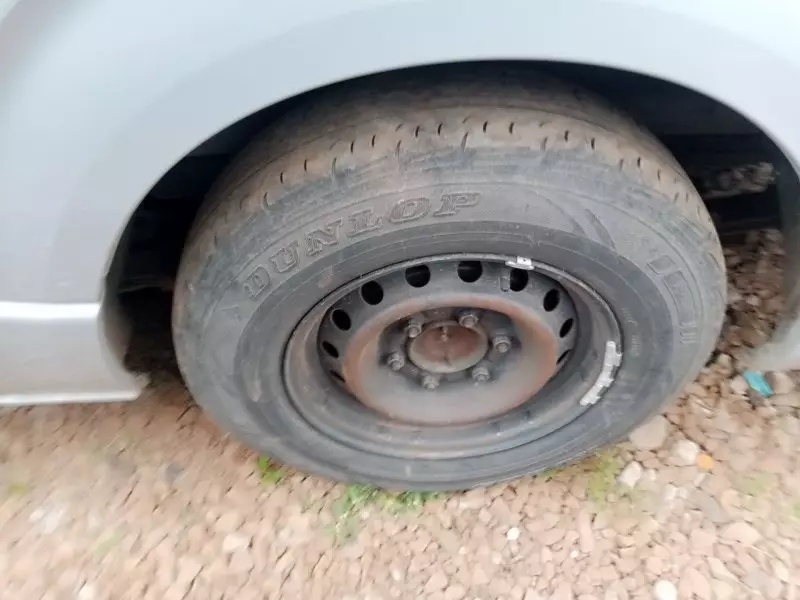 Toyota Hiace   - 2015