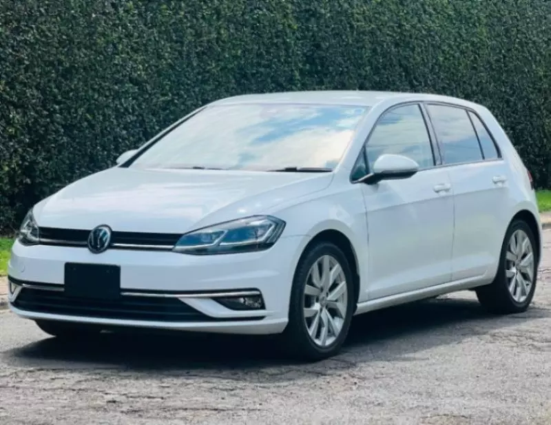VOLKSWAGEN polo sedadan trend  ba ess   - 2018