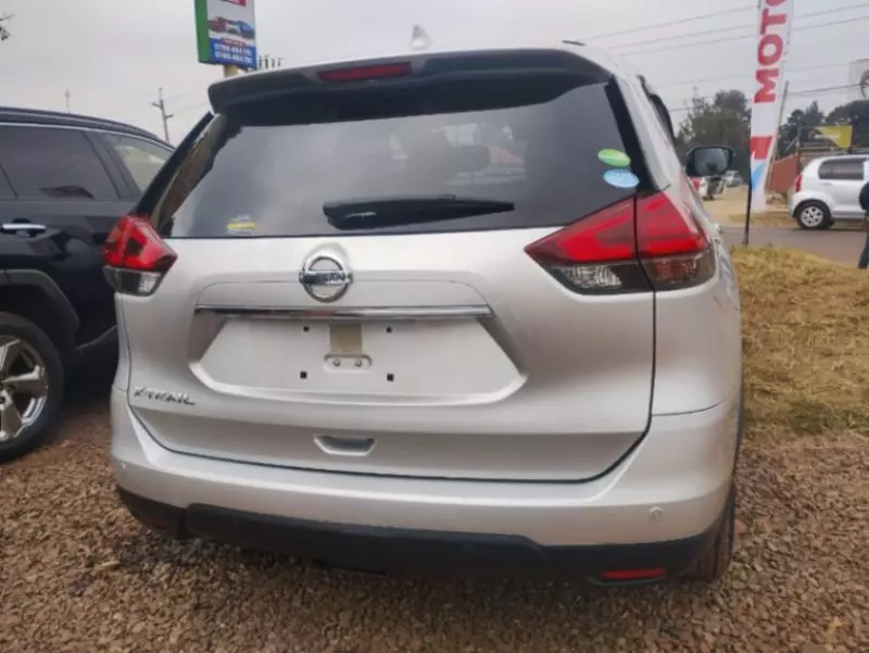 Nissan X-Trail   - 2018