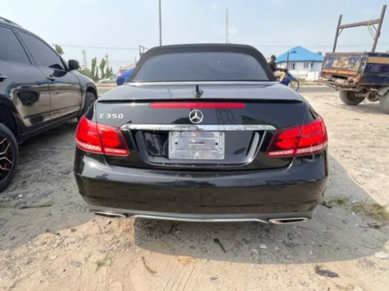 Mercedes-Benz E350 - 2014