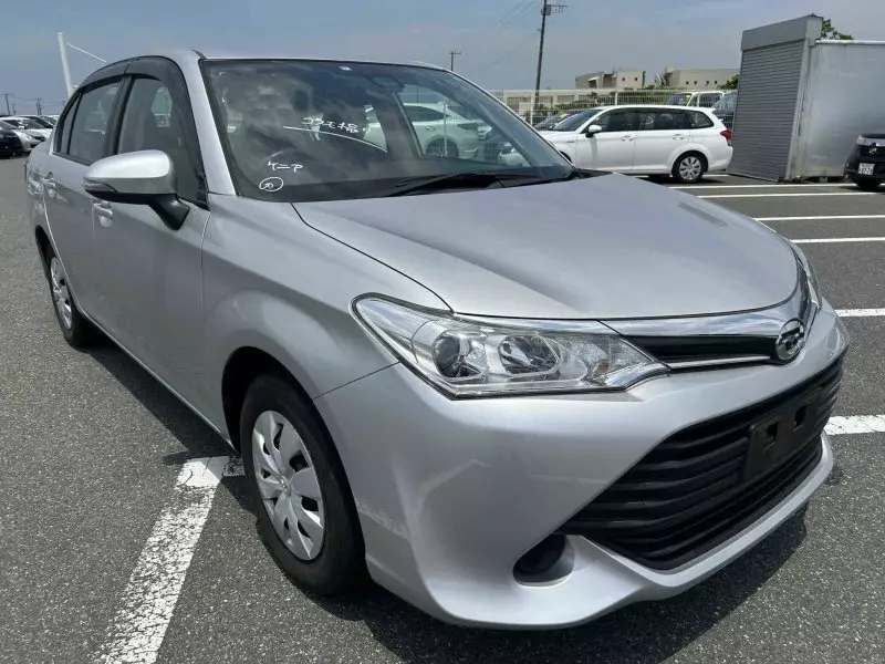 Toyota Axio    - 2016