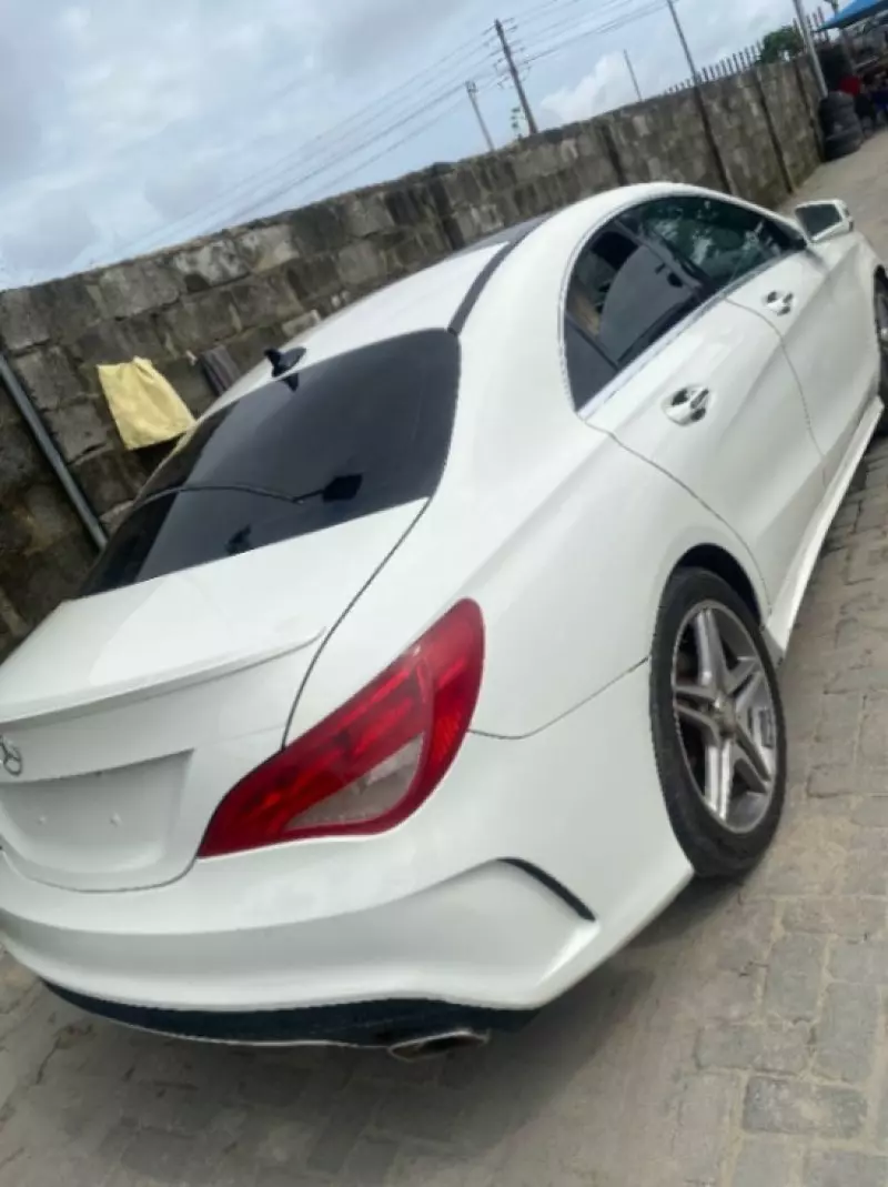 Mercedes-Benz CLA 250   - 2014