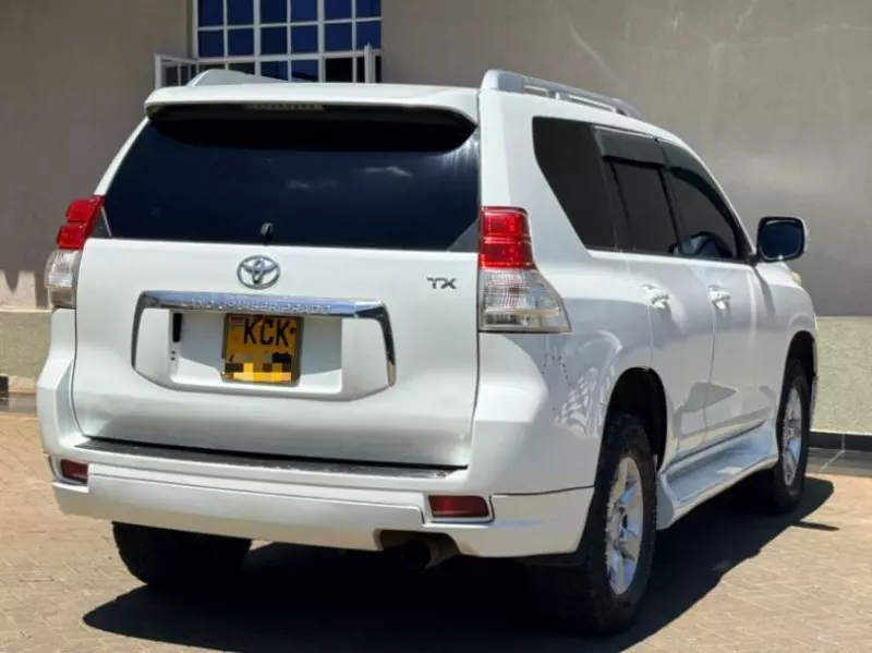 Toyota Landcruiser prado TX - 2010