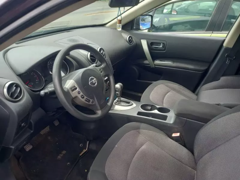 Nissan Rogue   - 2012