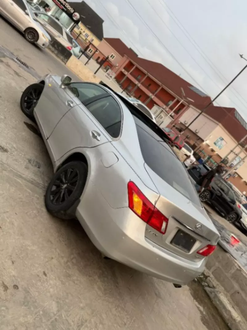 Lexus ES 350   - 2008