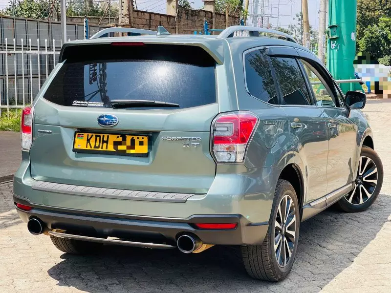 Subaru Forester   - 2016