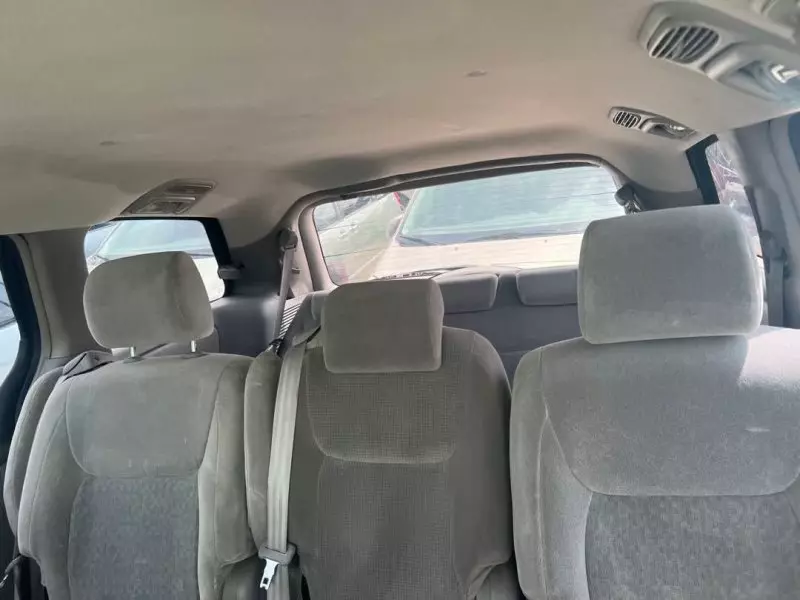 Toyota Sienna   - 2005