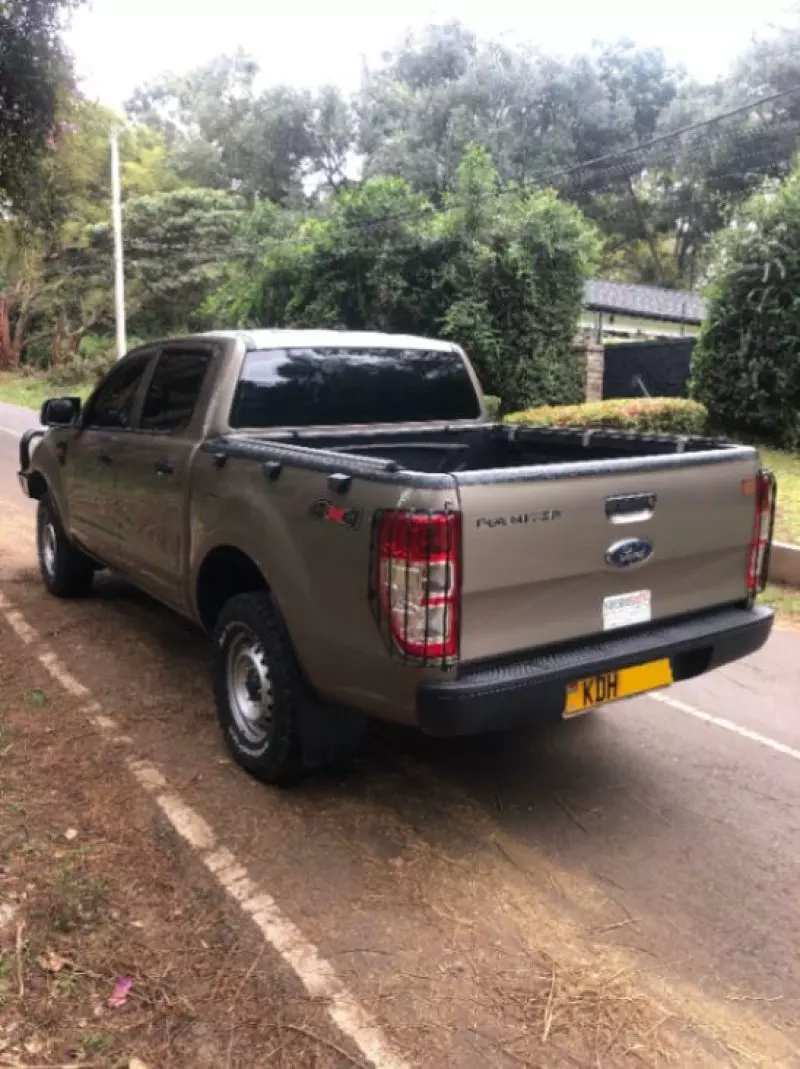 Ford Ranger   - 2021