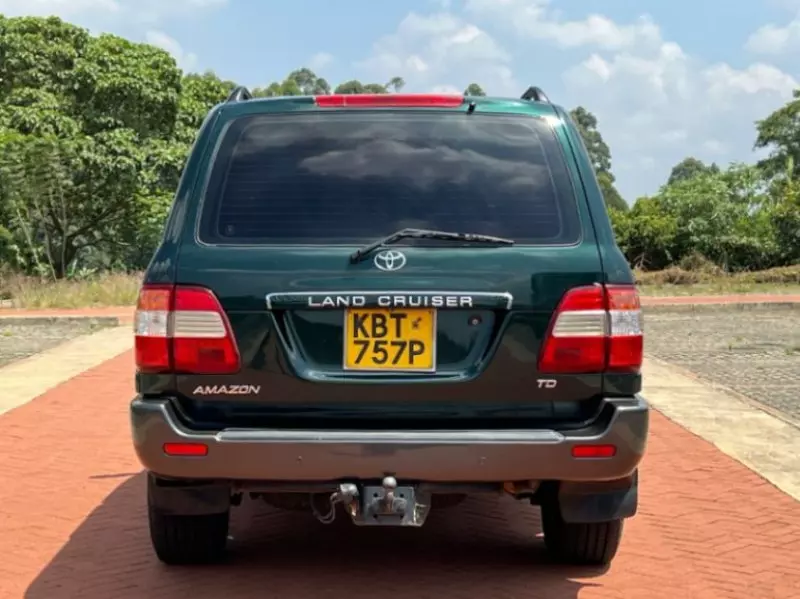 Toyota Land Cruiser   - 2006