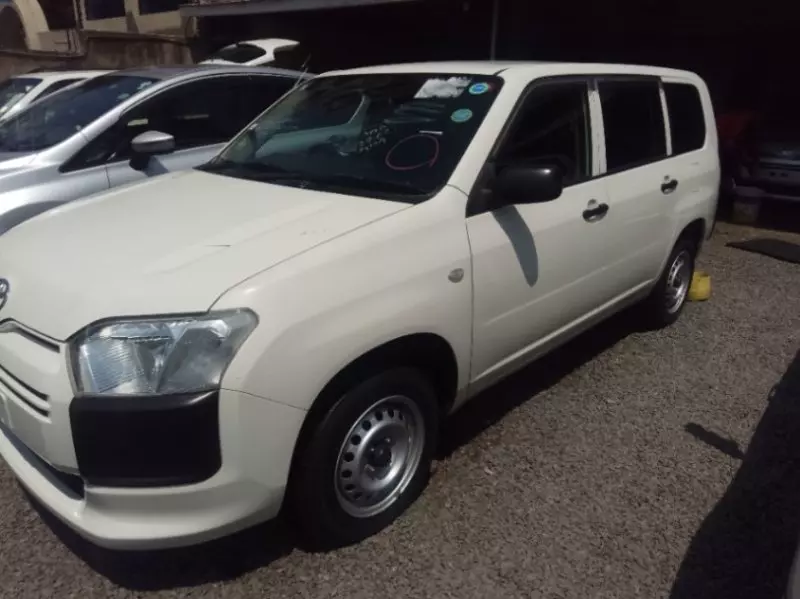 Toyota Probox    - 2018